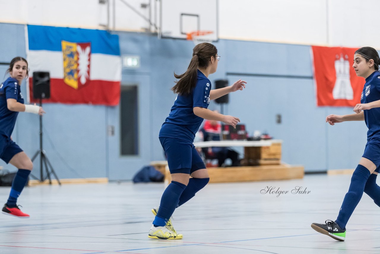 Bild 755 - C-Juniorinnen 2 Loewinnen Cup